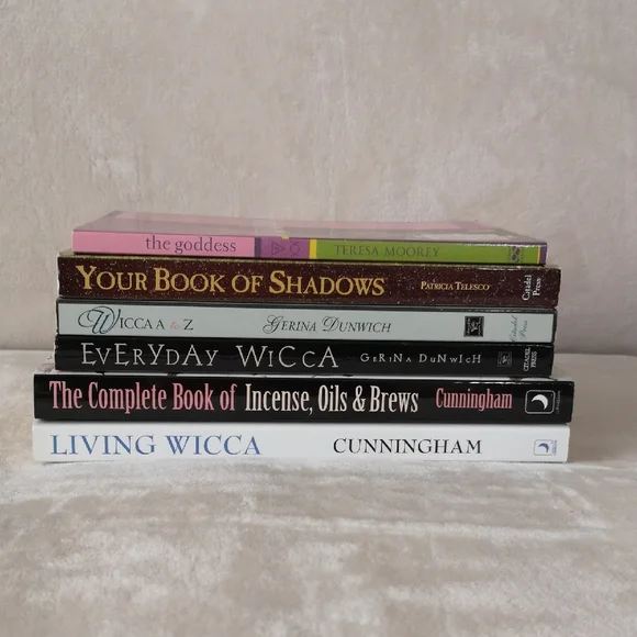 Wicca Book Collection Set - Picture 3 of 9